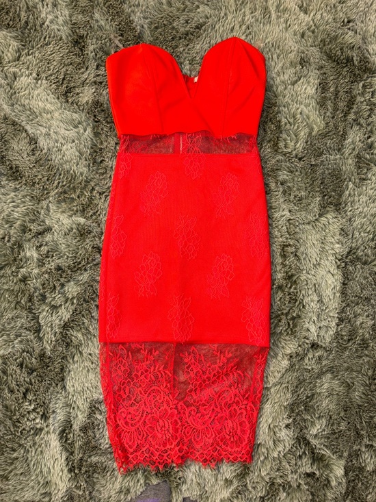 Papaya Dresses & Skirts - Strapless hot pink/red Lace Midi Dress